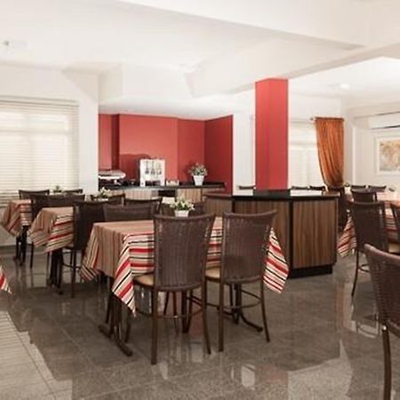 Hotel Dois H Joinville Bagian luar foto