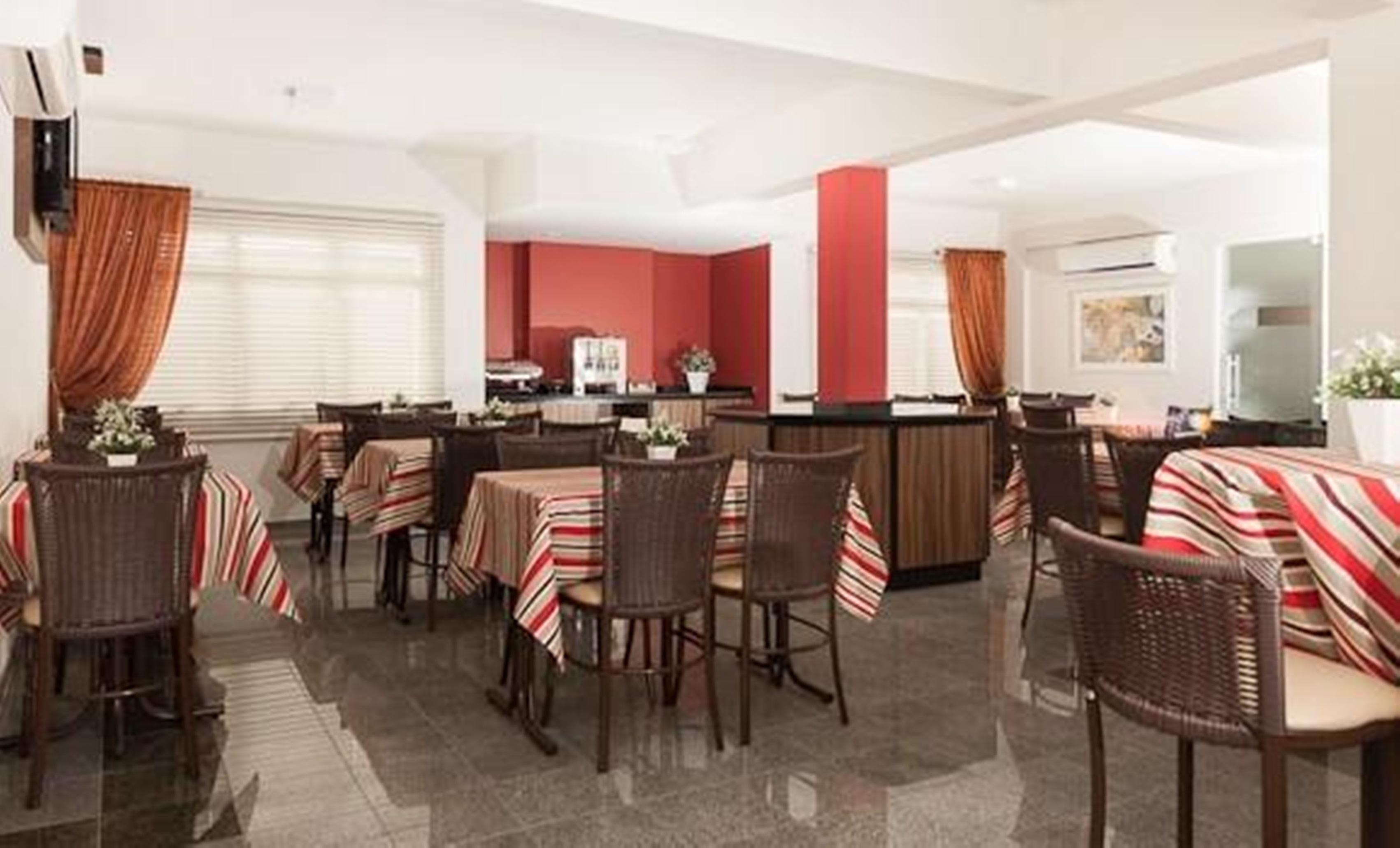 Hotel Dois H Joinville Bagian luar foto