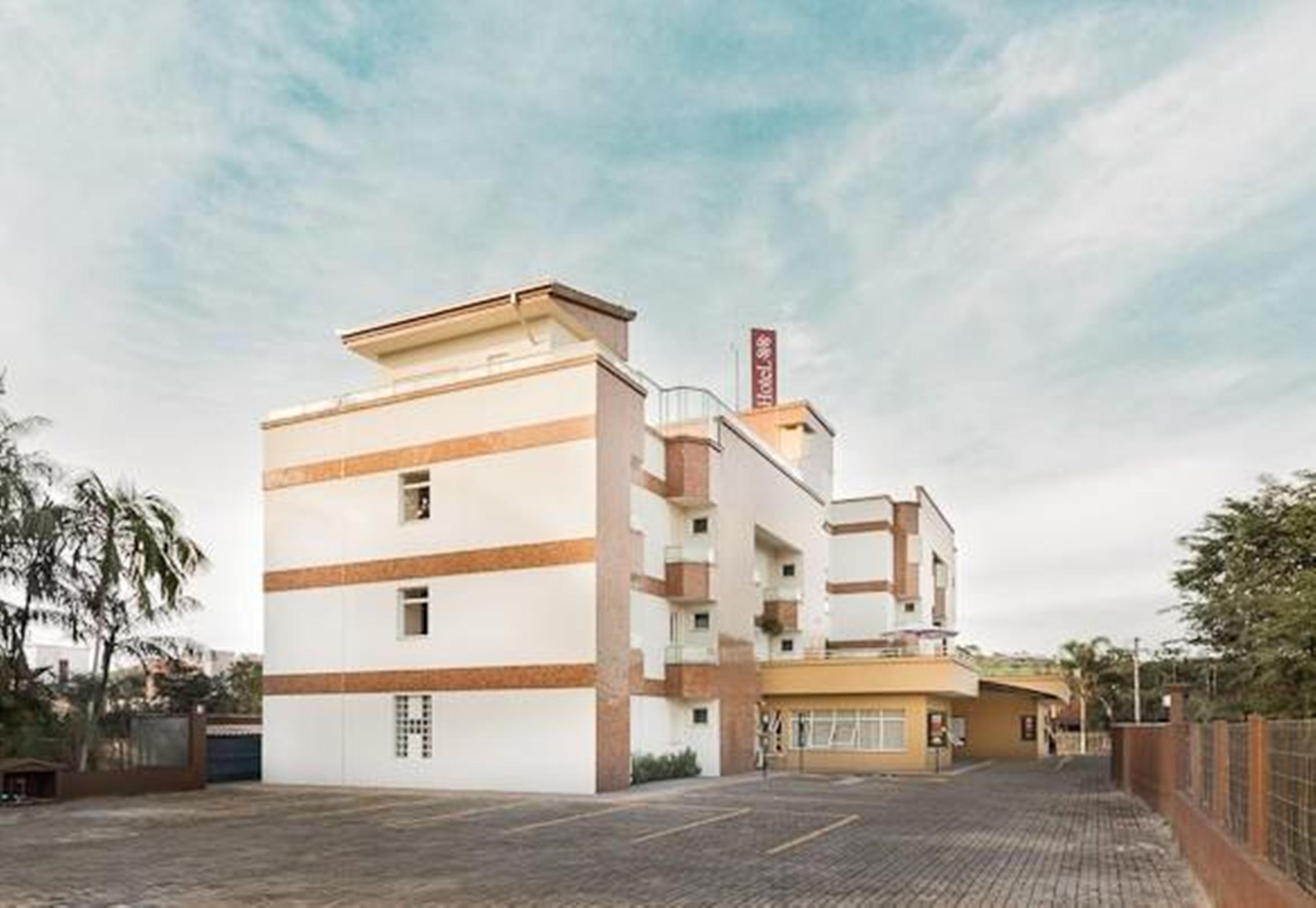 Hotel Dois H Joinville Bagian luar foto
